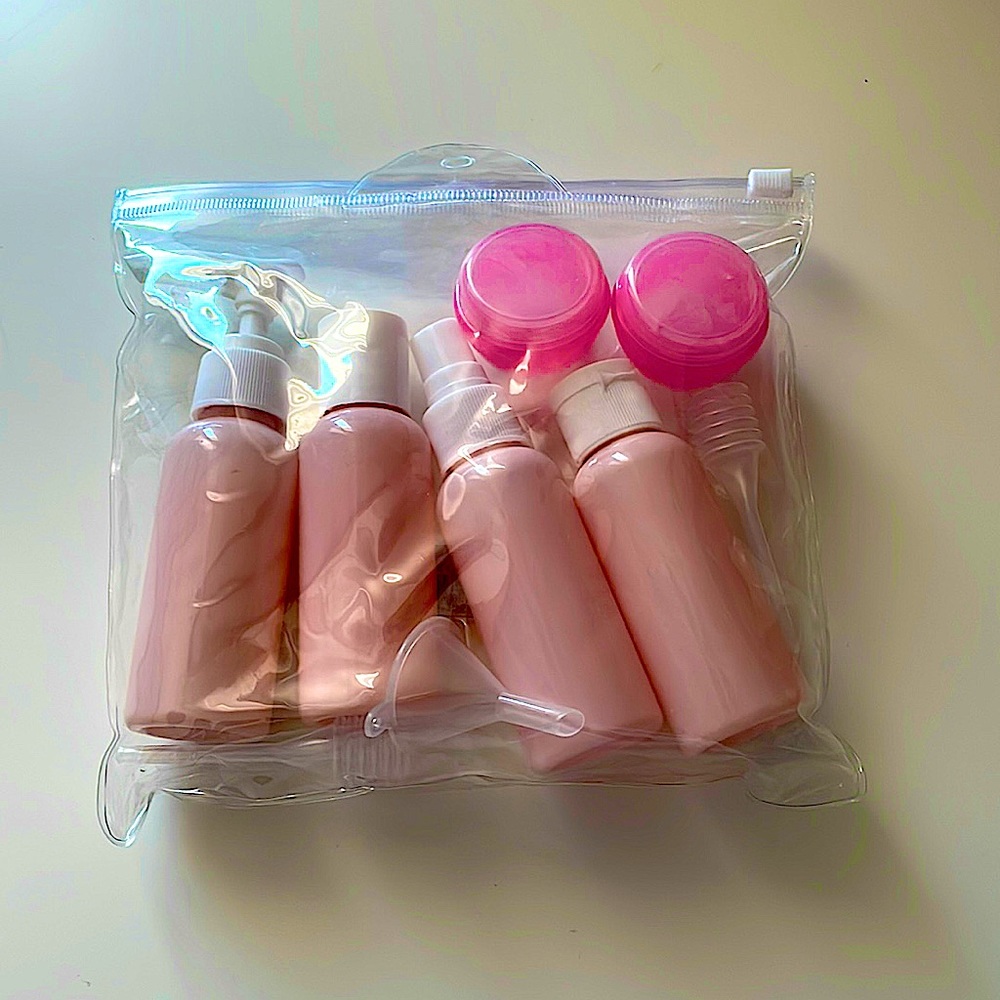 Portable travel bottle set